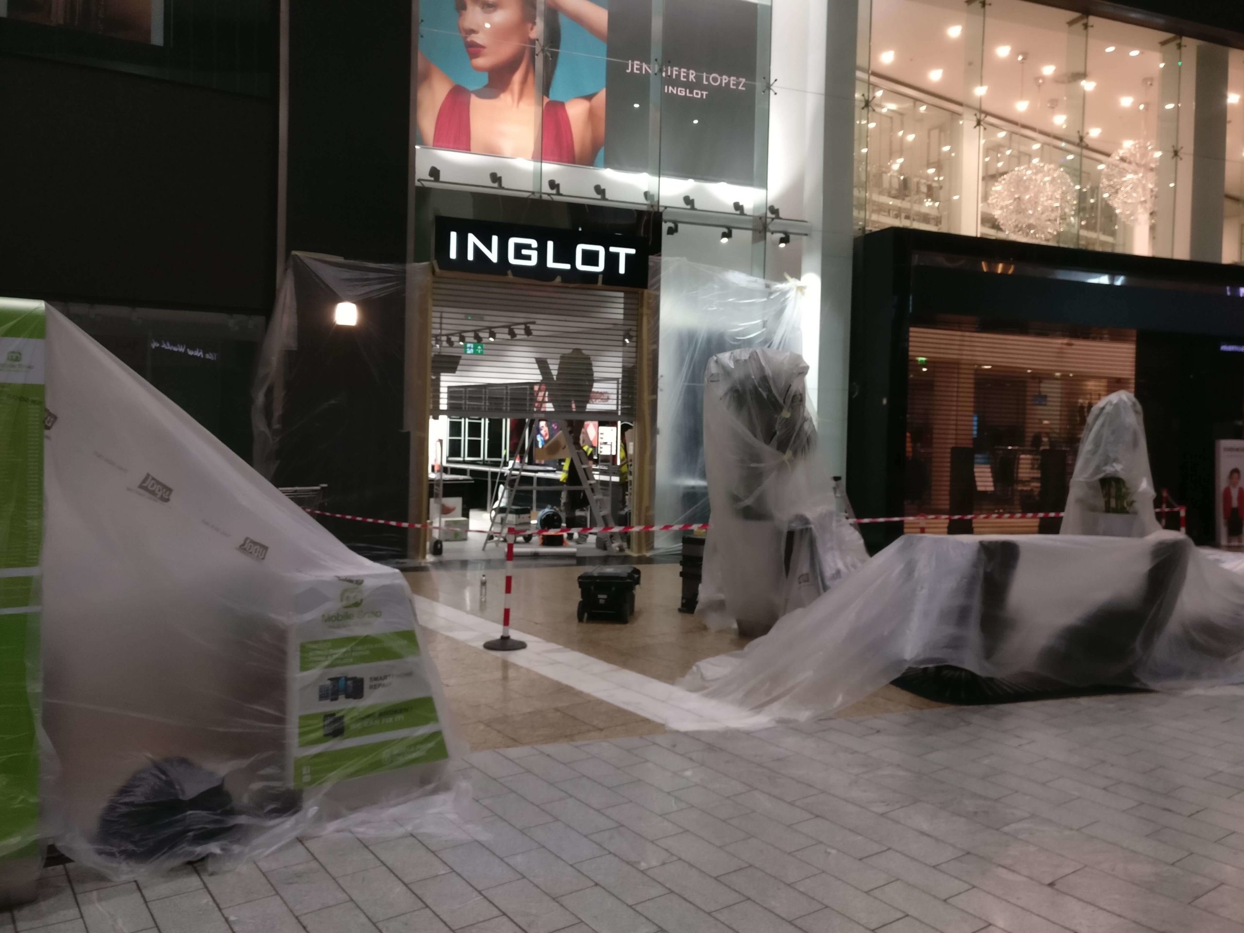 A1 Group - Inglot- Silverburn Shopping Centre Glasgow