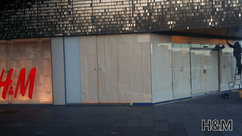 Shop Front Spray Painting A1 Sprayers Edinburgh
